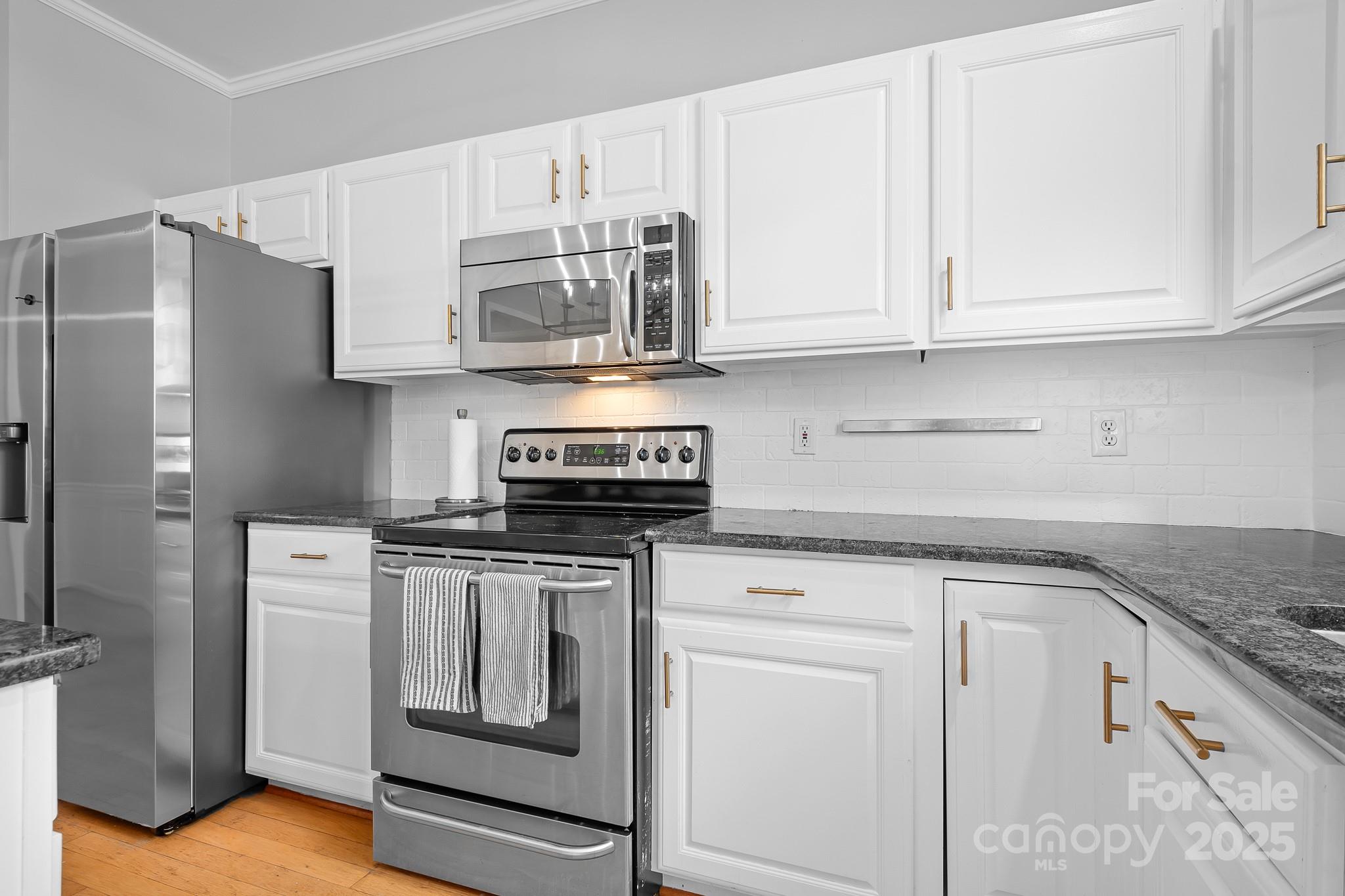 Oakhurst - Residential