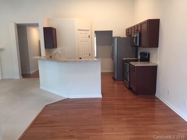 Brandon Oaks - Residential Lease