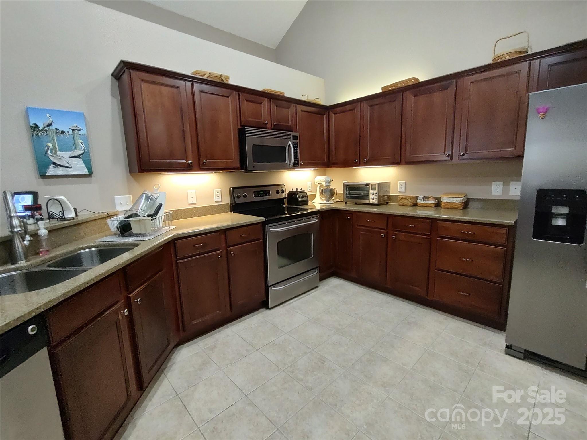 Wynnshire Ridge - Residential