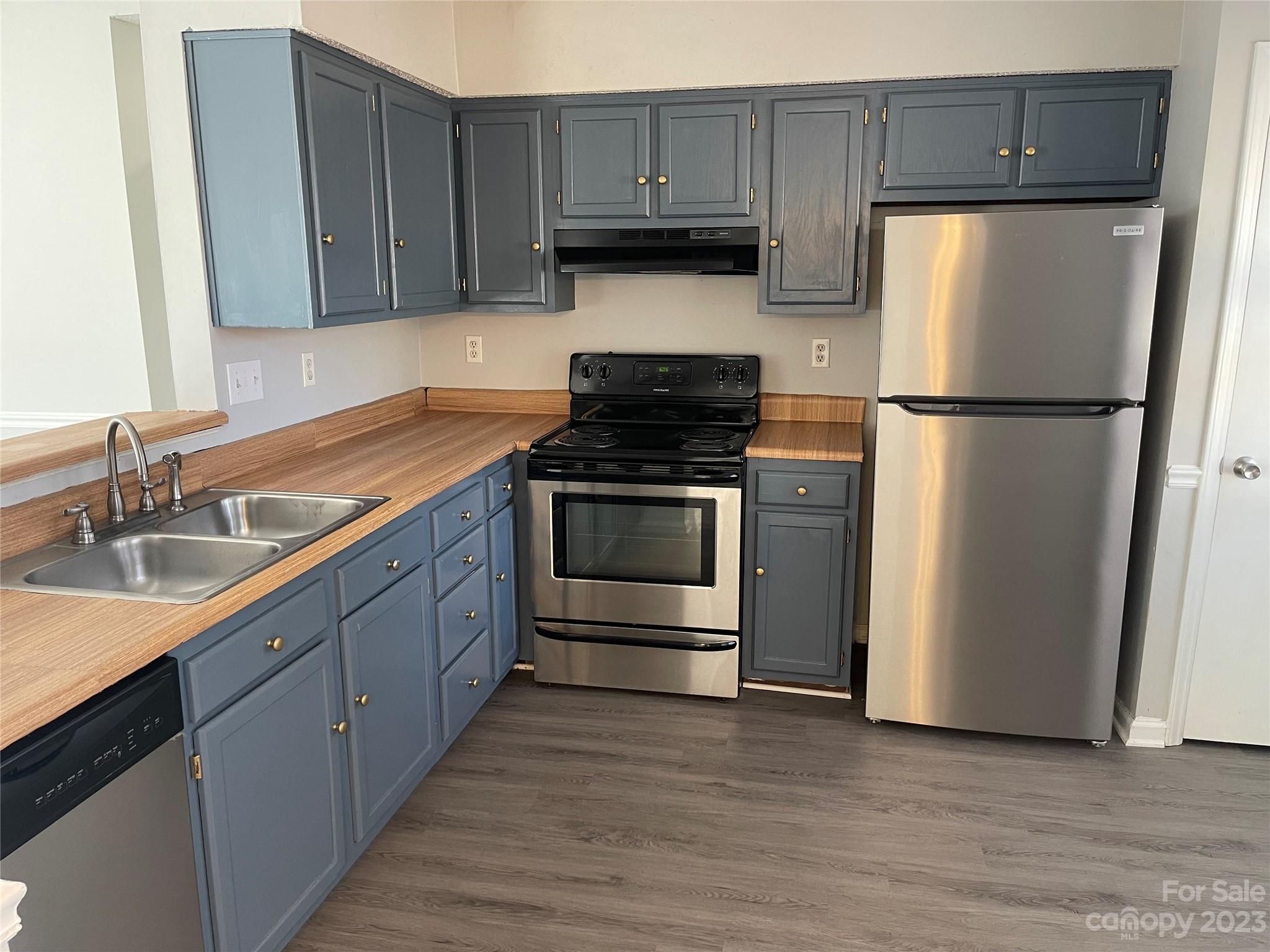 Faires Farm - Residential