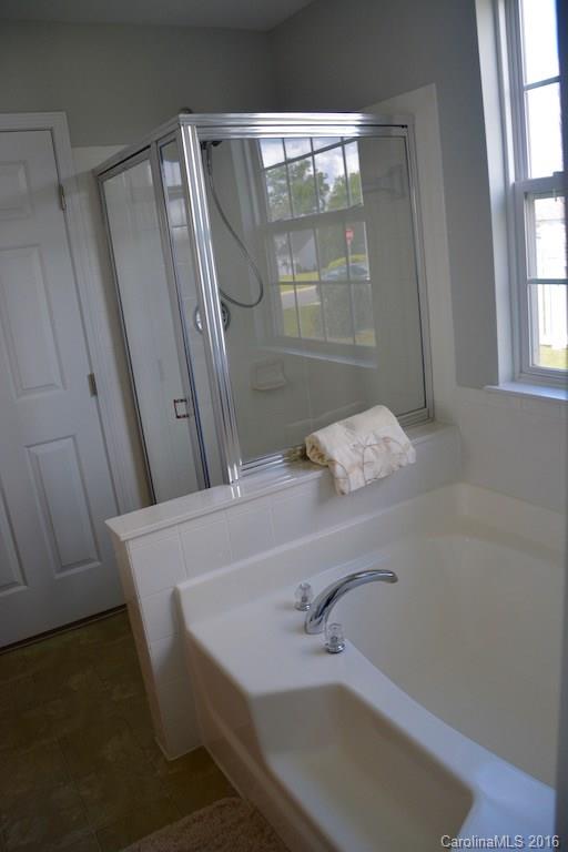 Autumn Cove At Lake Wylie - Residential