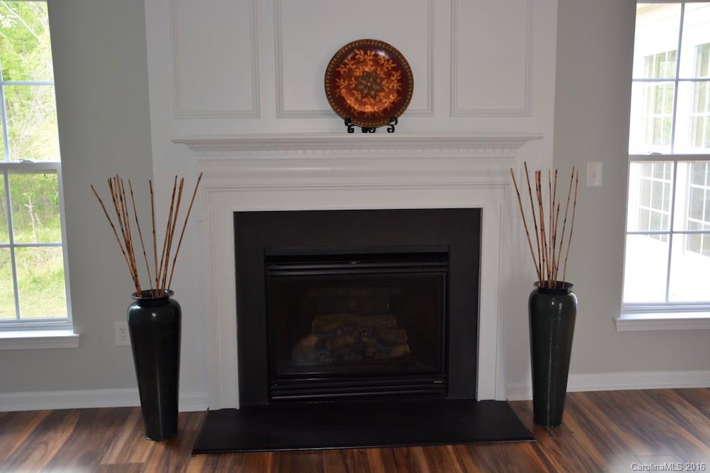 Autumn Cove At Lake Wylie - Residential