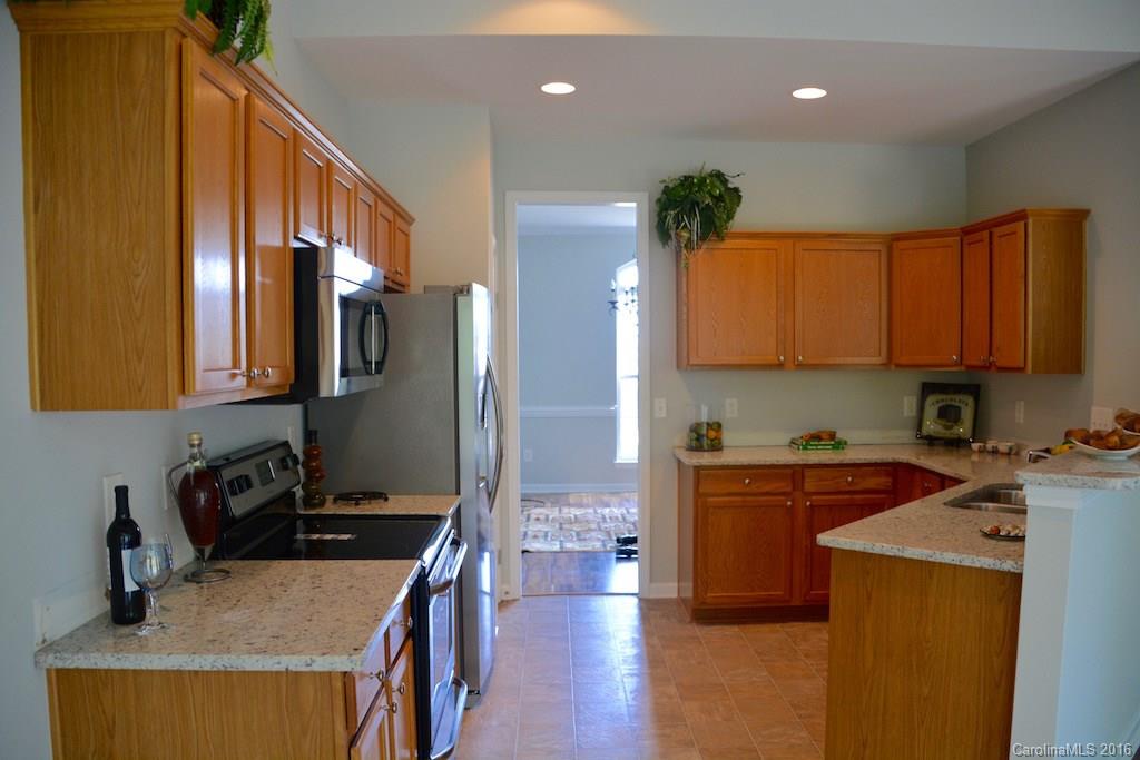 Autumn Cove At Lake Wylie - Residential