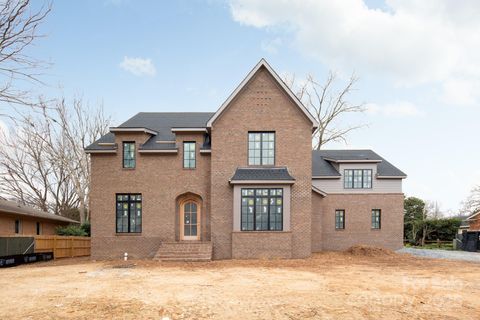 5124 Lansing Drive Charlotte NC 28270