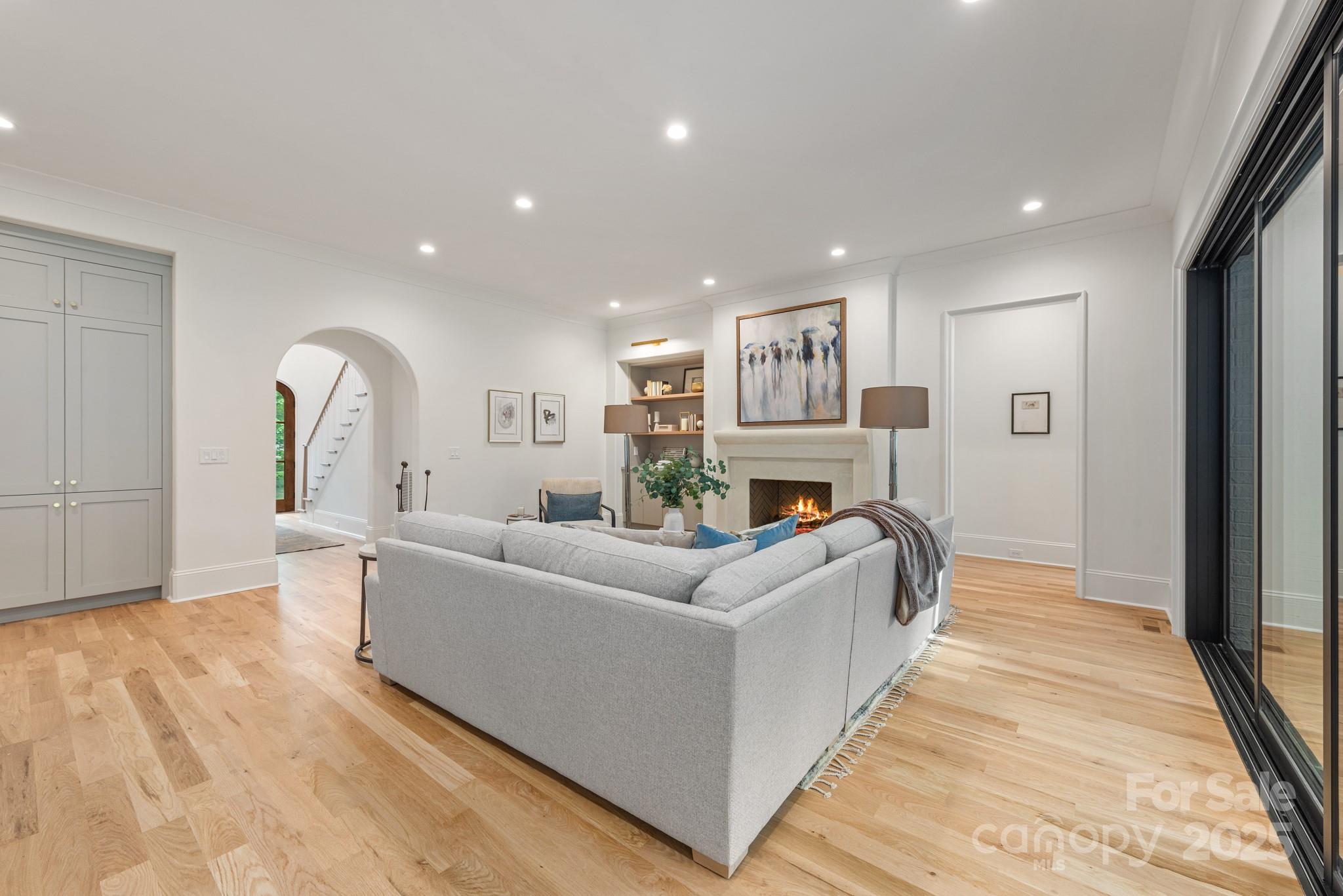 Lansdowne - Residential