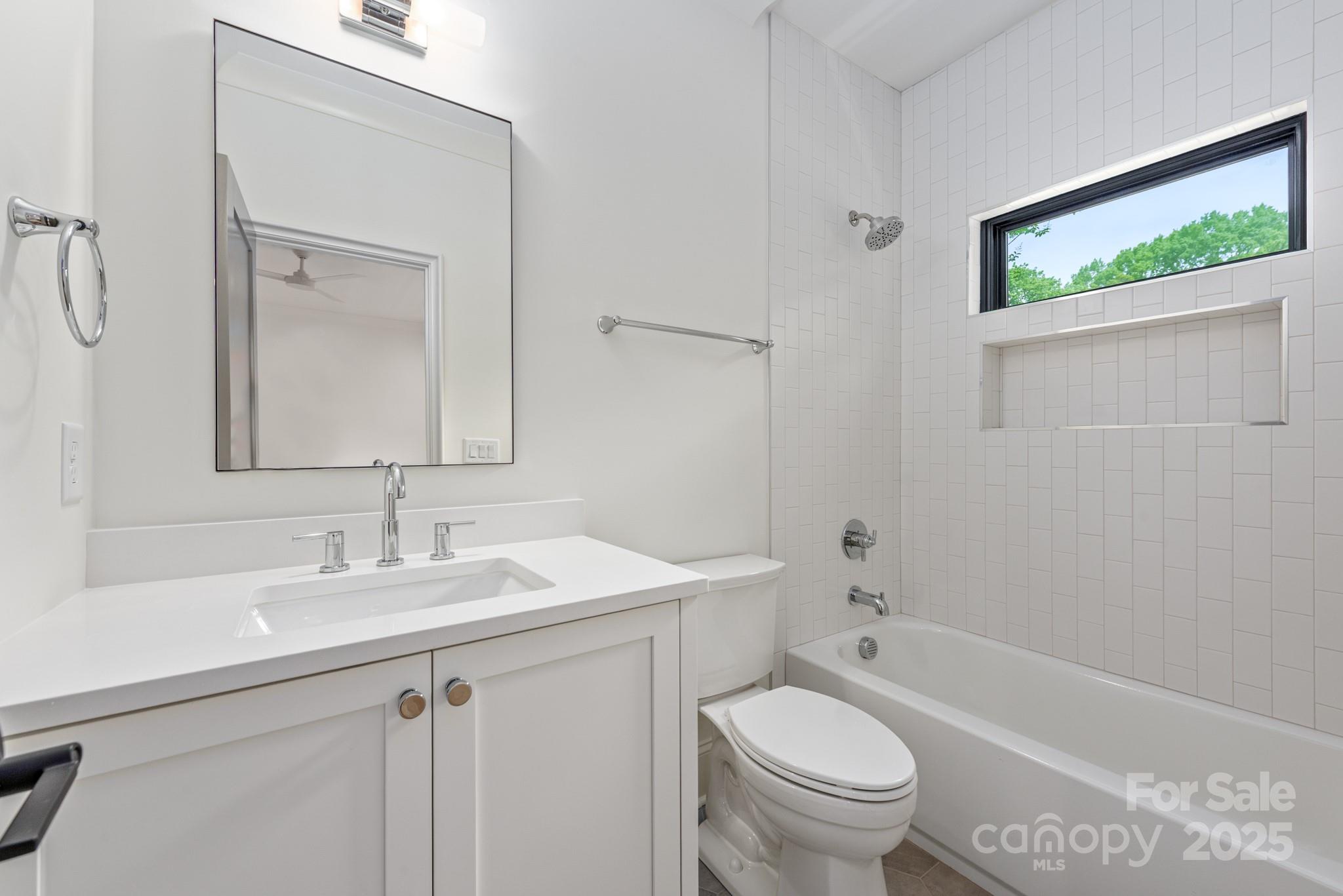 Lansdowne - Residential