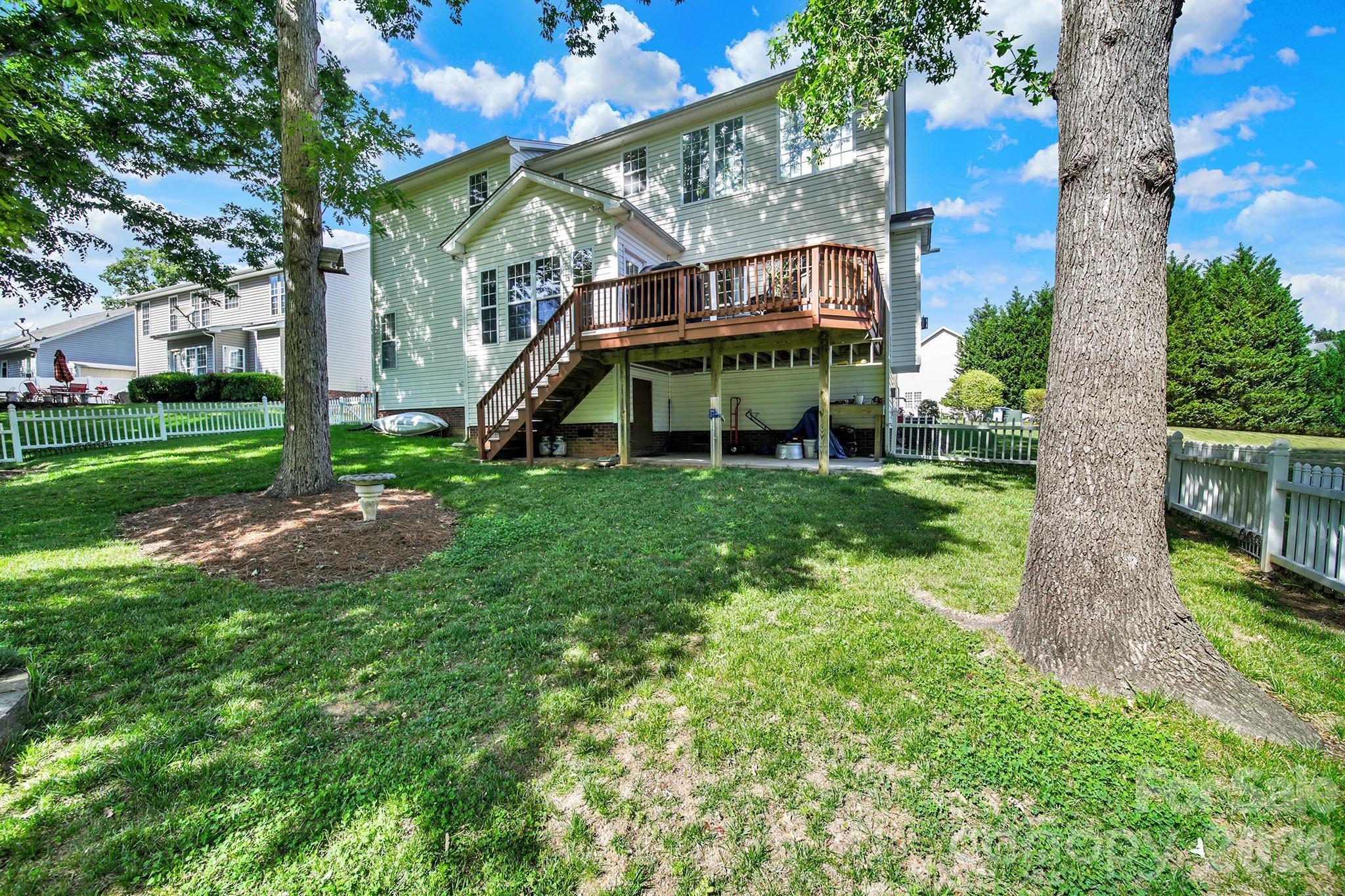 Waterstone - Residential