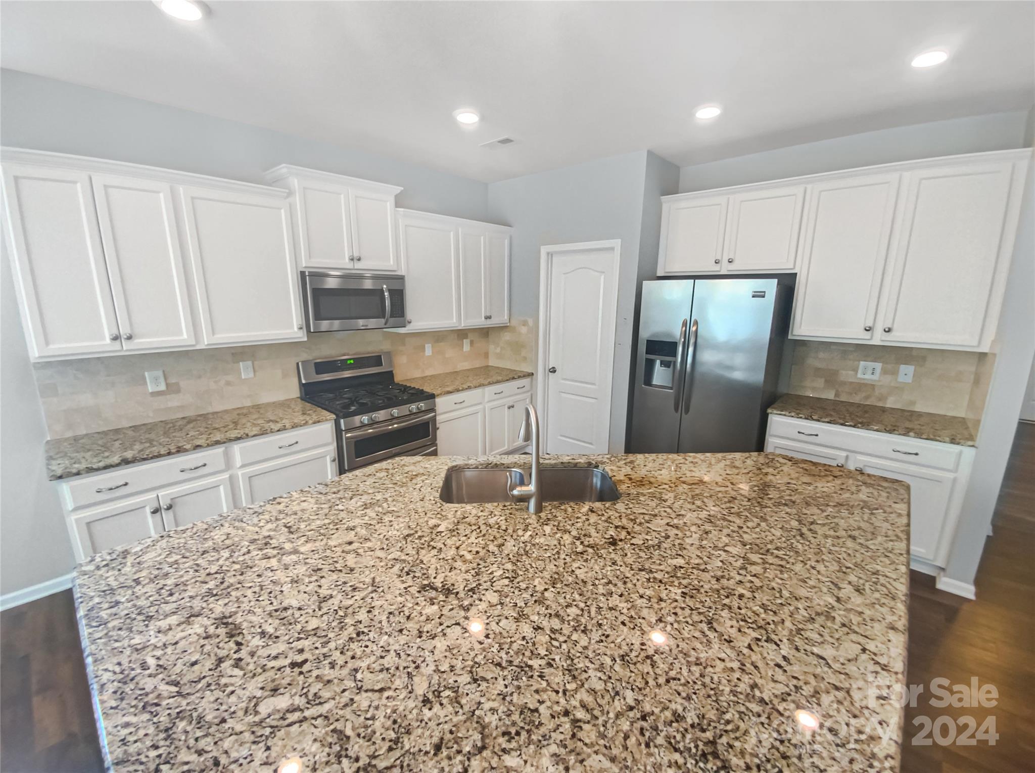 Waterside - Residential