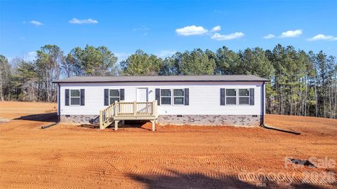 Photo of 227 Ret Stafford Lane, Taylorsville, NC 28681 (MLS # 4335531)
