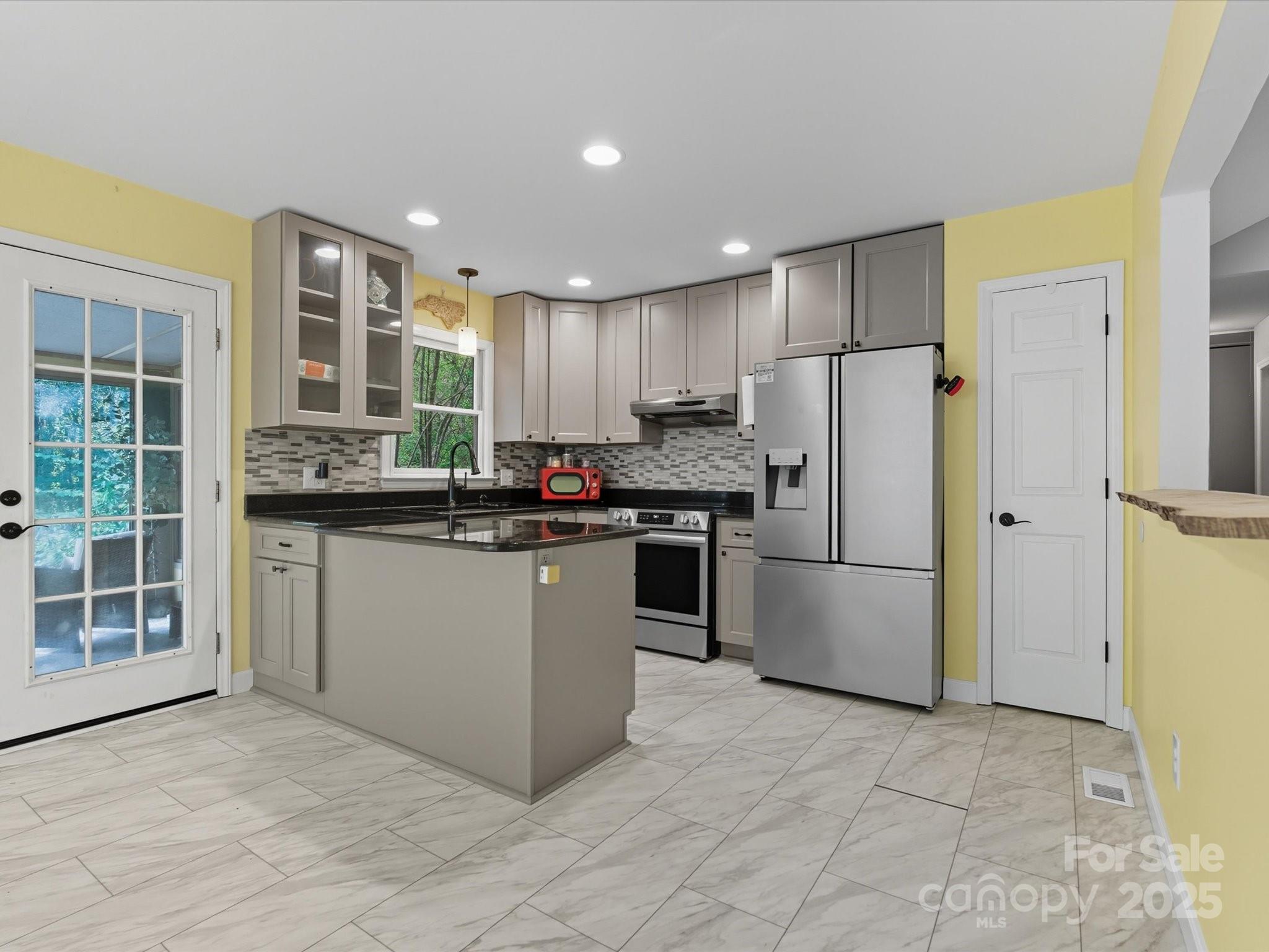 327 Rehobeth Road