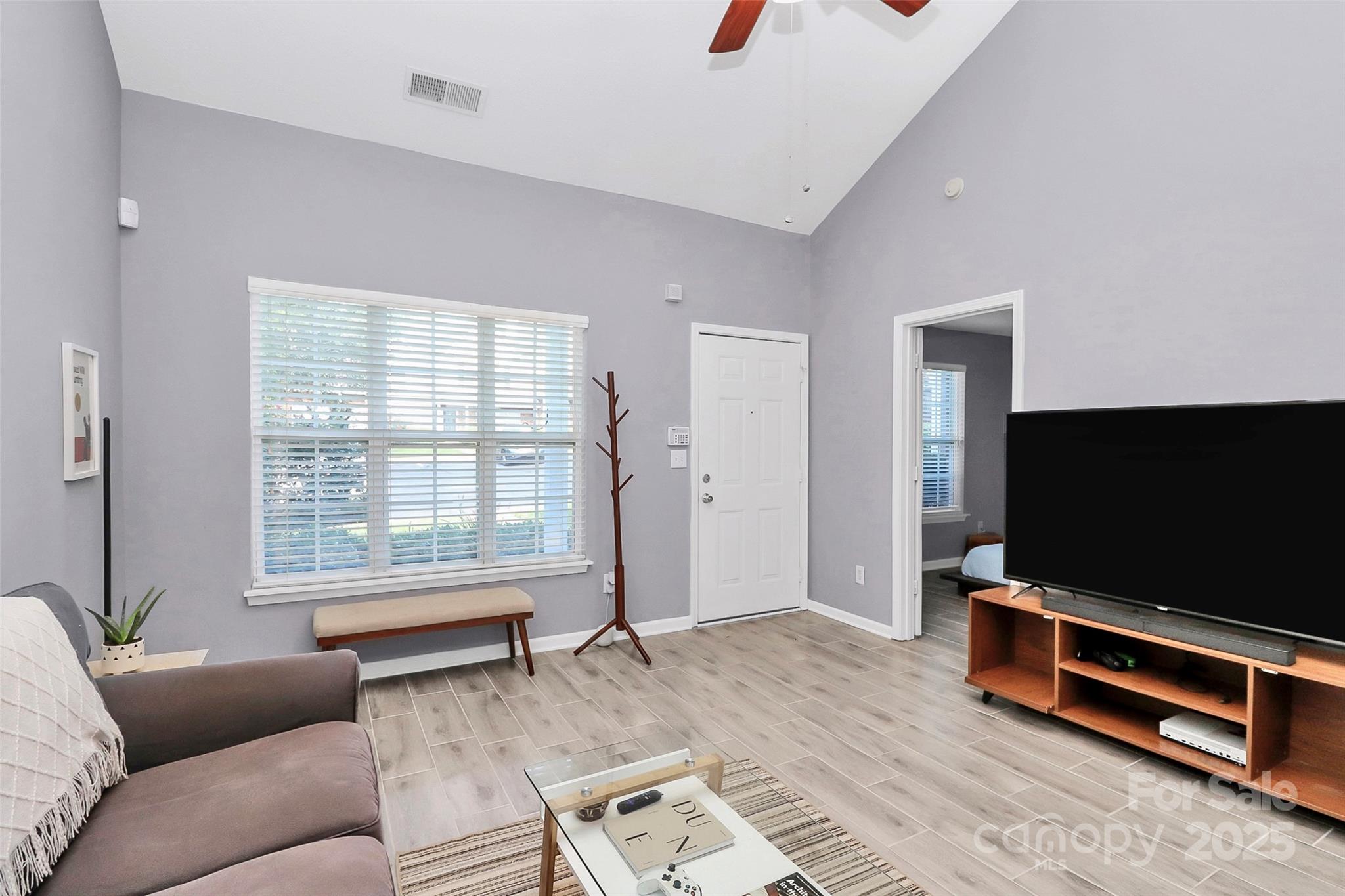 5980 Cougar Lane