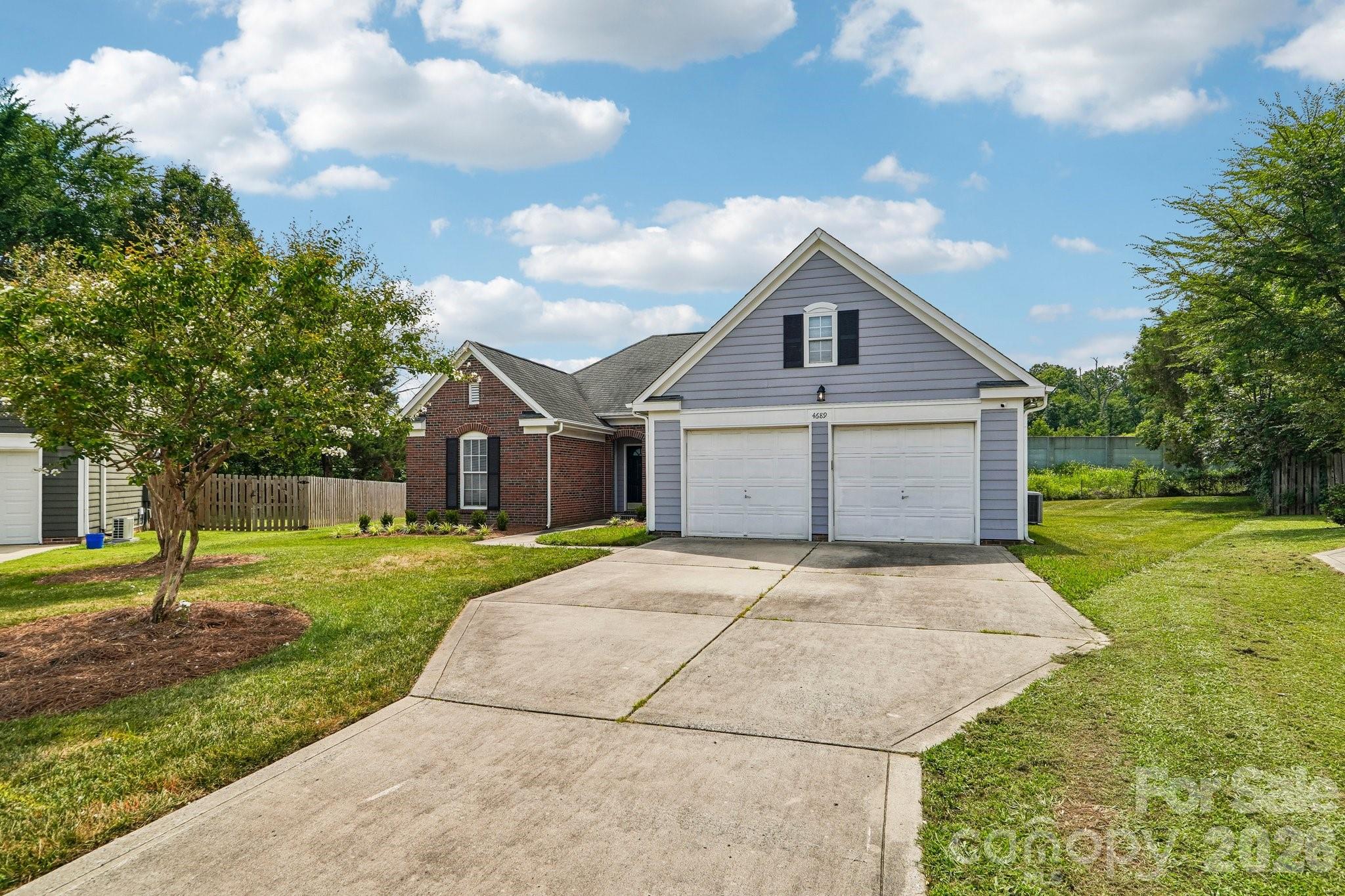 4689 Wycliff Court NW