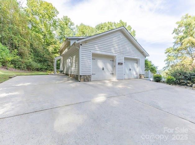 1477 Hoyle Drive