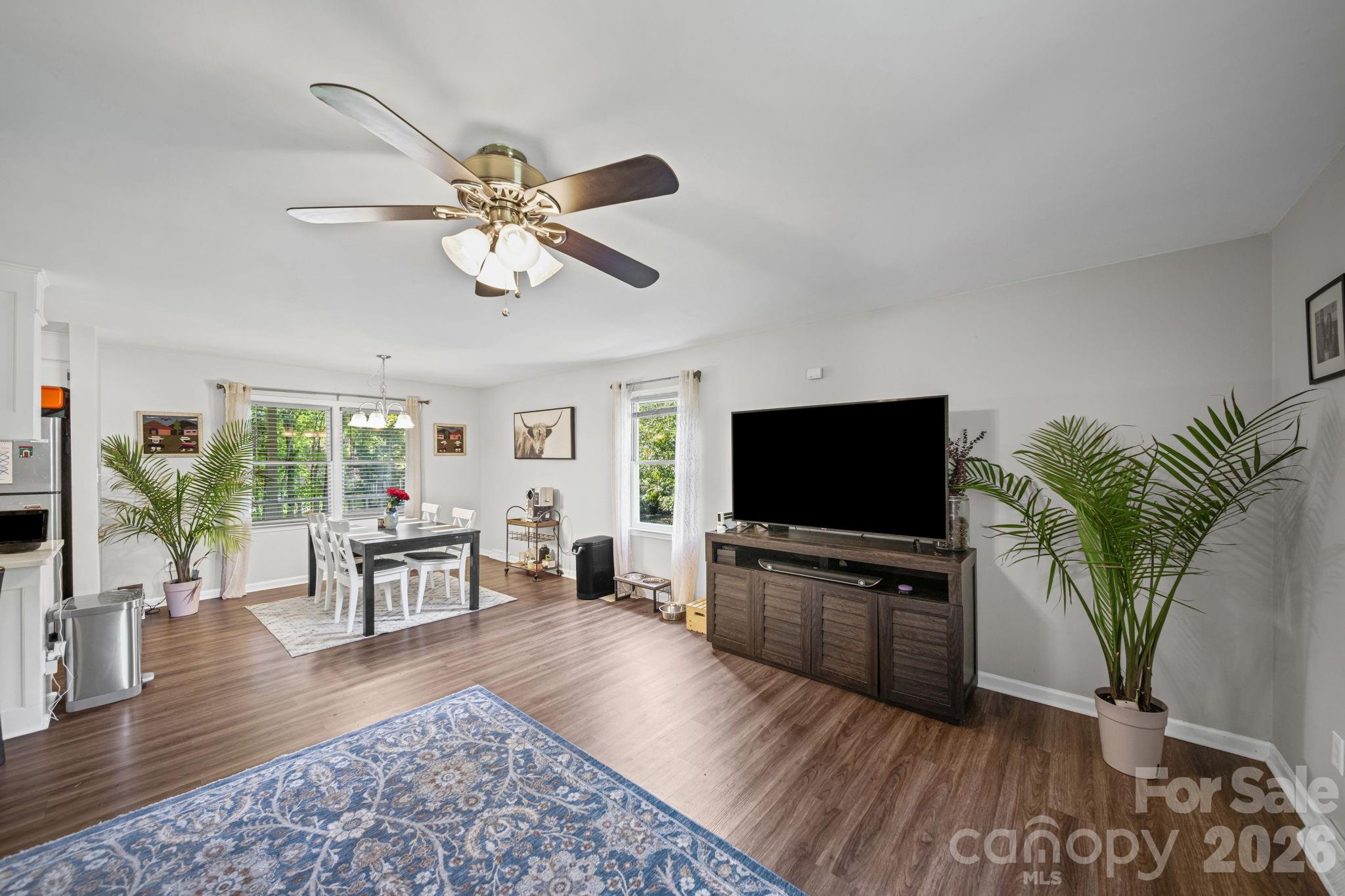 3600 Wonderland Drive
