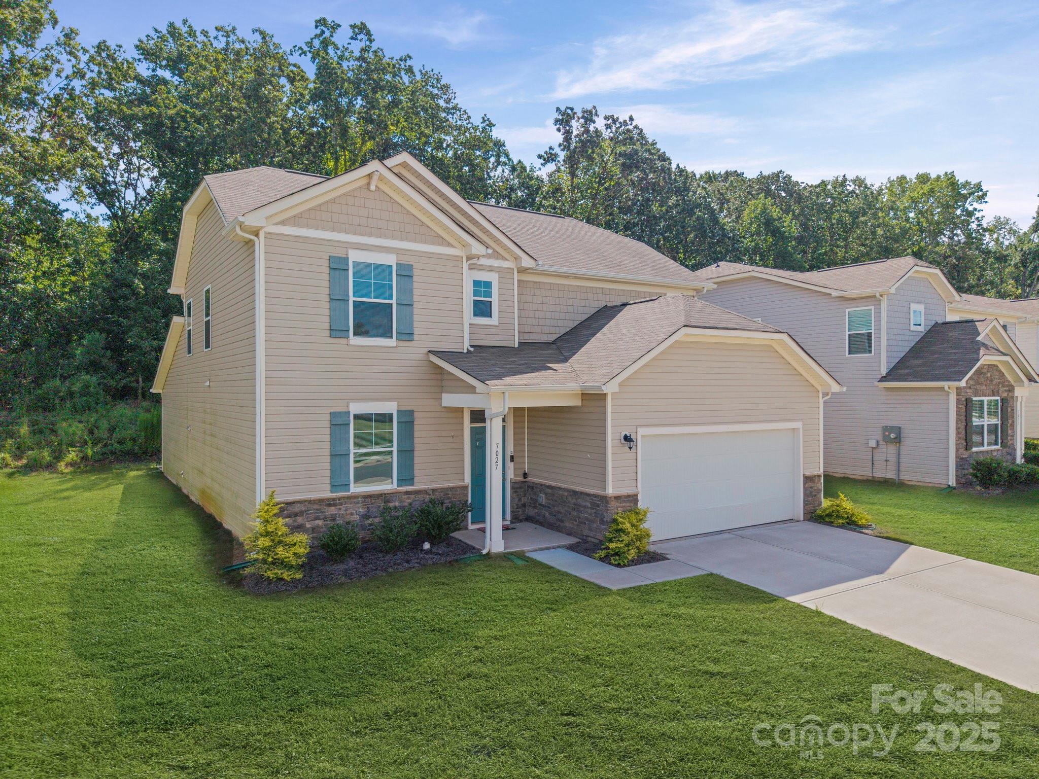 7027 Maple Run Circle
