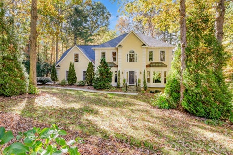 Photo of 107 SUNNINGDALE Drive, Flat Rock, NC 28731 (MLS # 4437794)