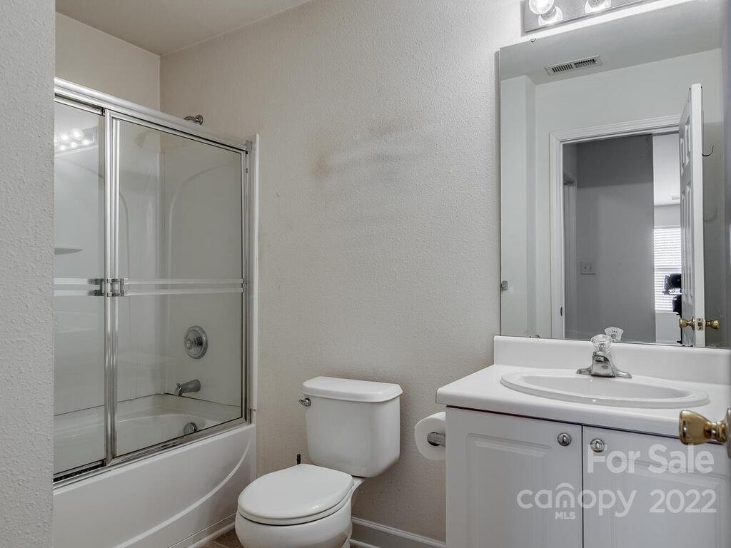 CORNERSTONE - Residential