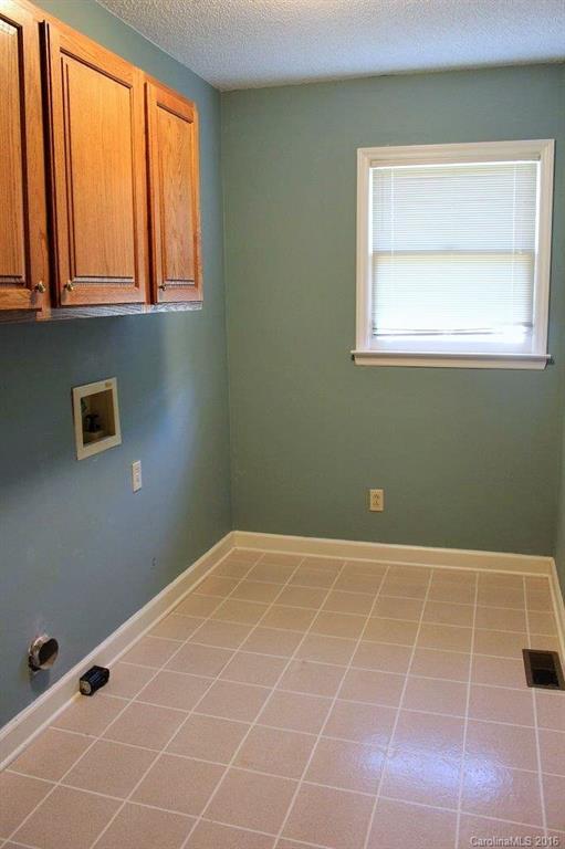 Carsons Pond - Residential Lease