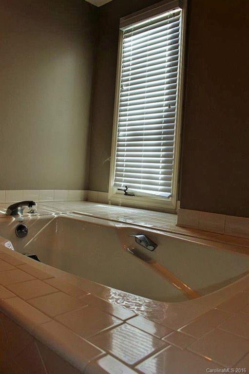 Carsons Pond - Residential Lease