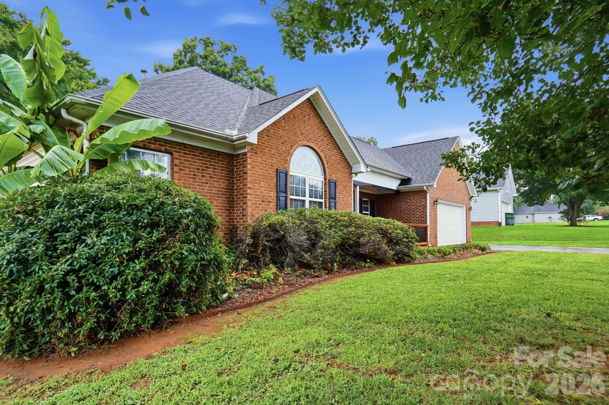 359 Linsbury Court