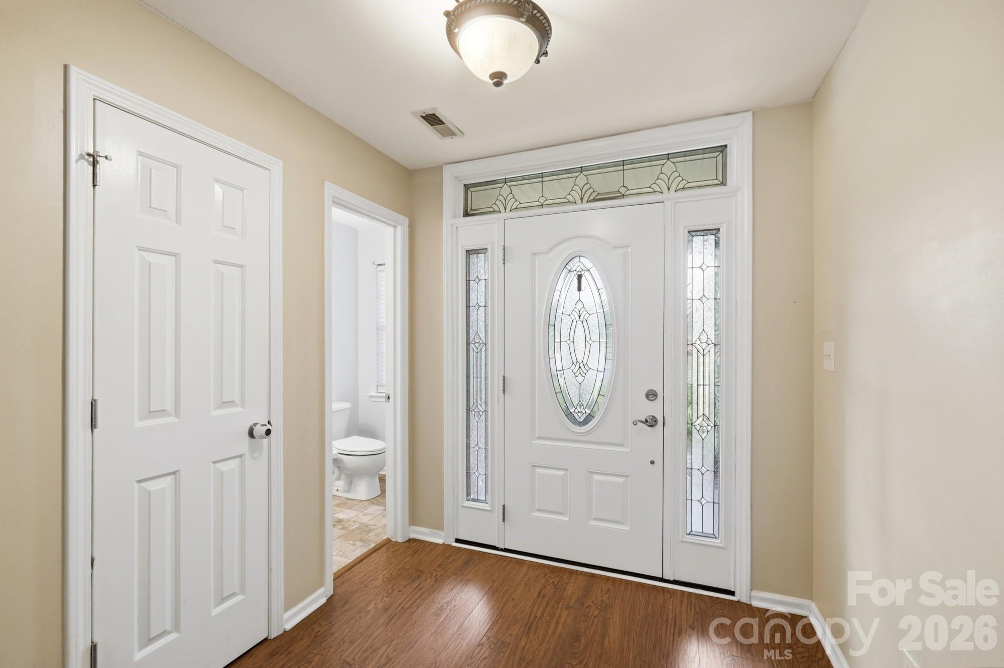 359 Linsbury Court
