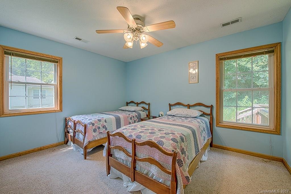 Fox Run Meadows - Residential