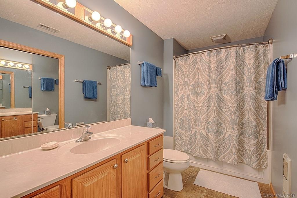 Fox Run Meadows - Residential