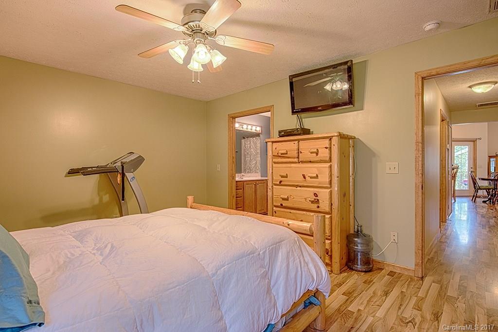 Fox Run Meadows - Residential