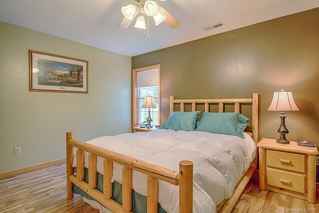 Fox Run Meadows - Residential