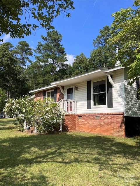 418 Cedar Grove Road Clover SC 29710