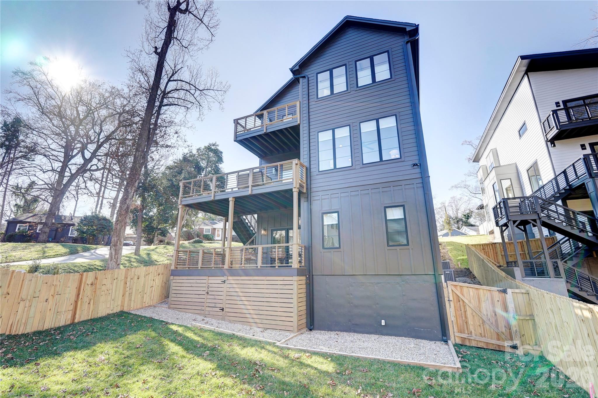 Oakhurst - Residential