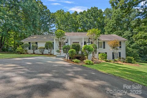 4610 Spicewood Drive Charlotte NC 28227