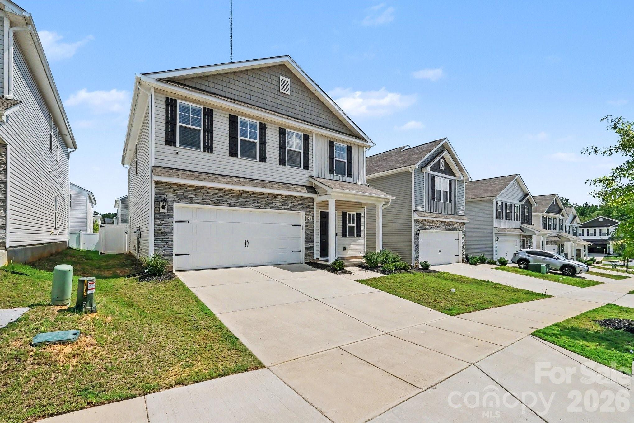 5211 Belstone Lane 30