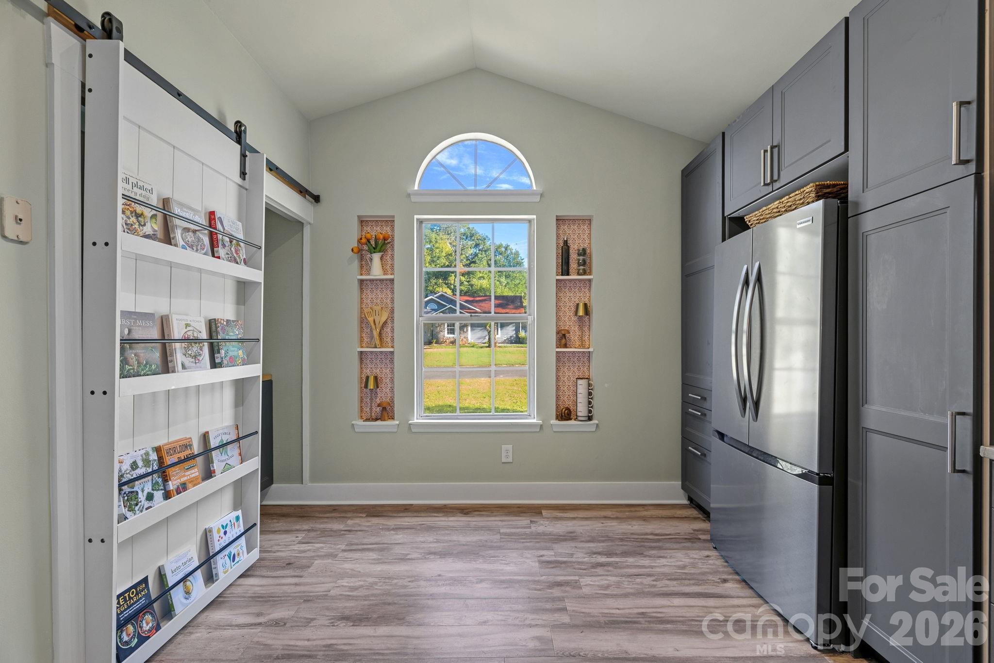 7120 Chattanooga Lane