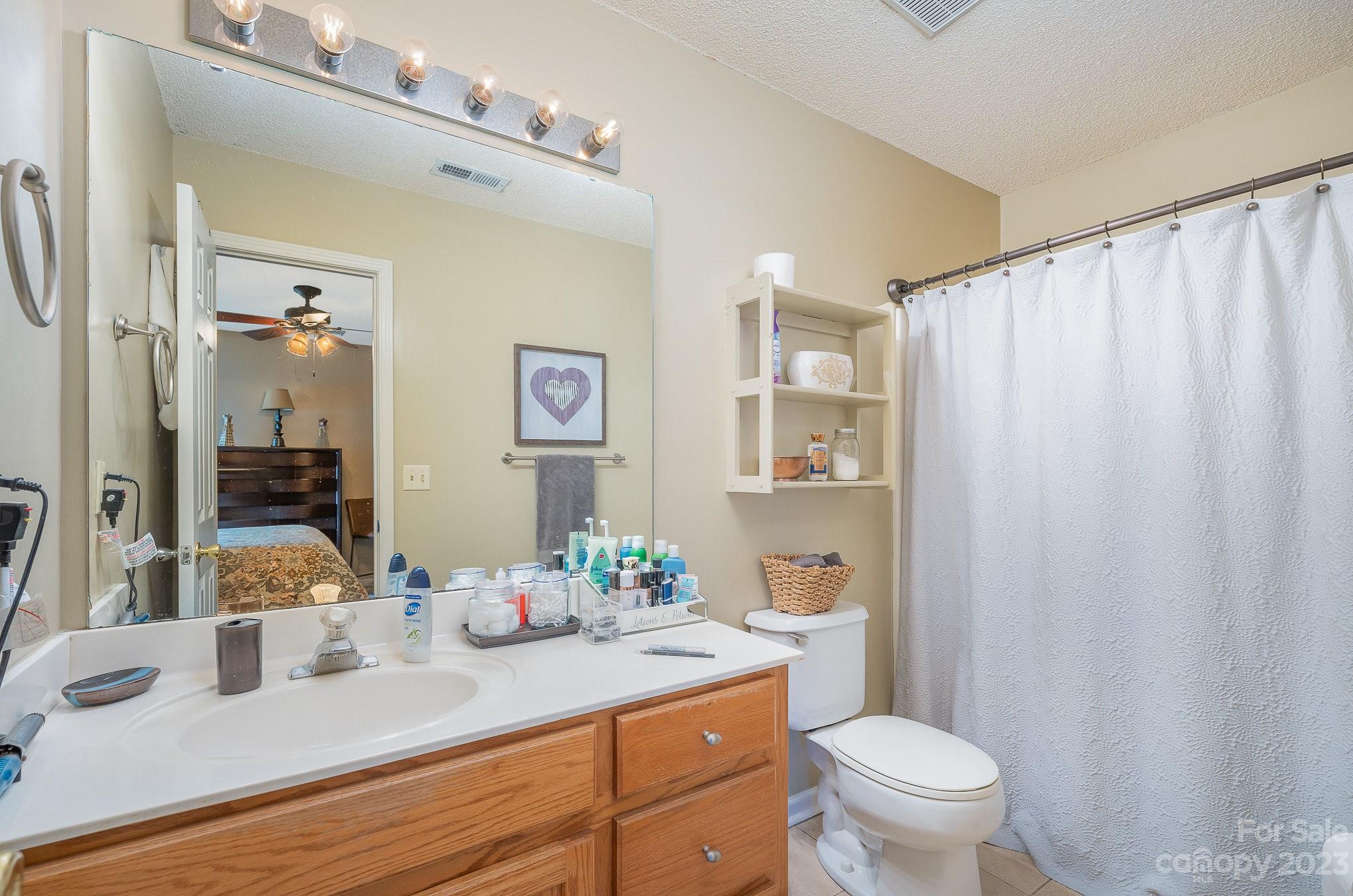 Adams Bluff - Residential