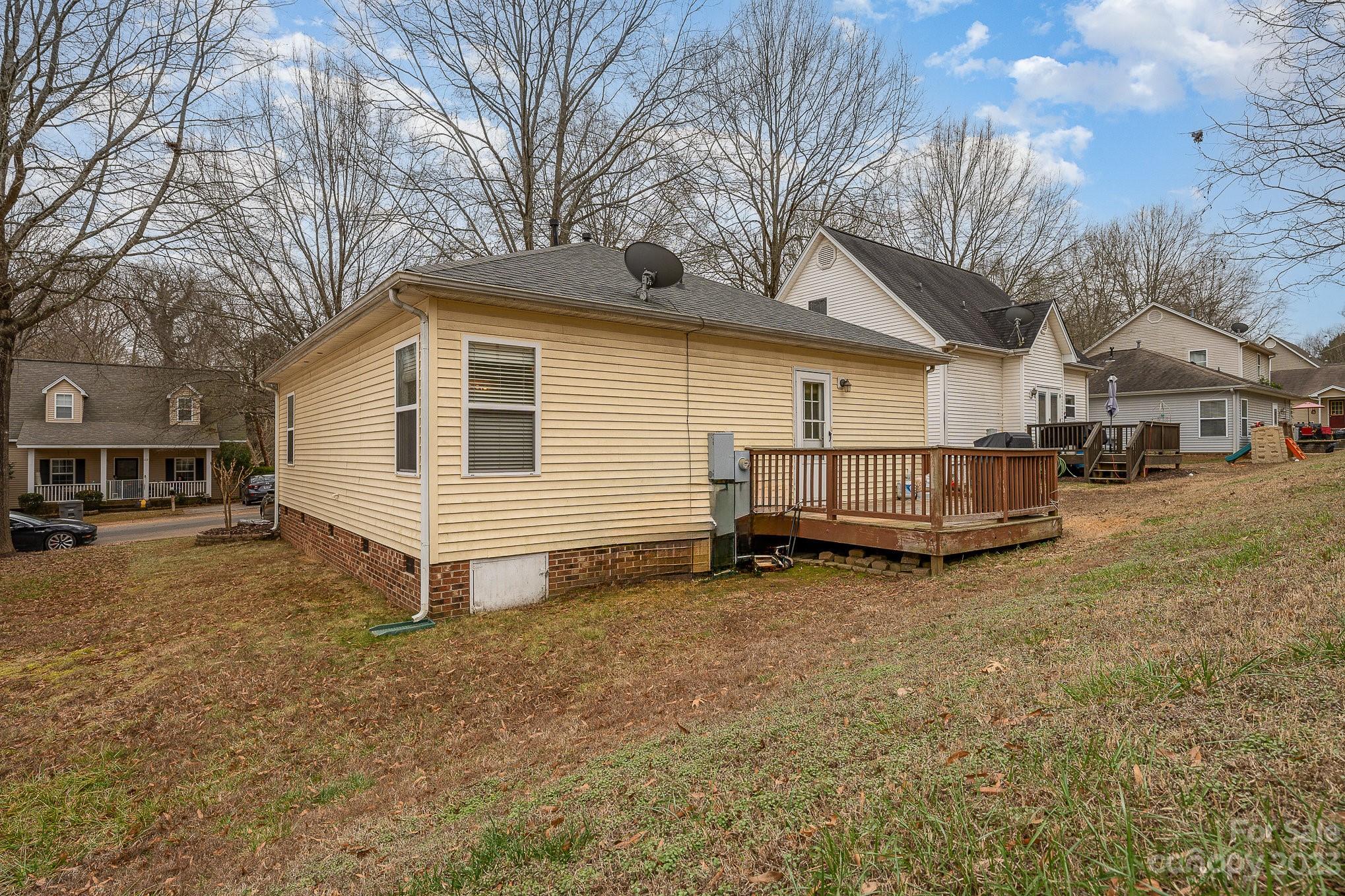 Adams Bluff - Residential