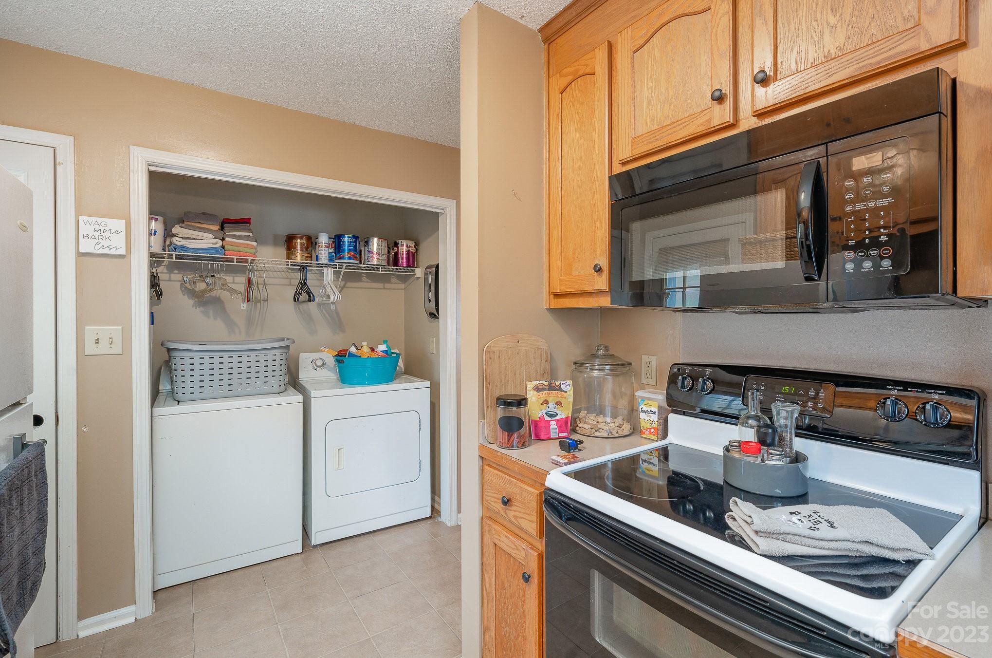 Adams Bluff - Residential