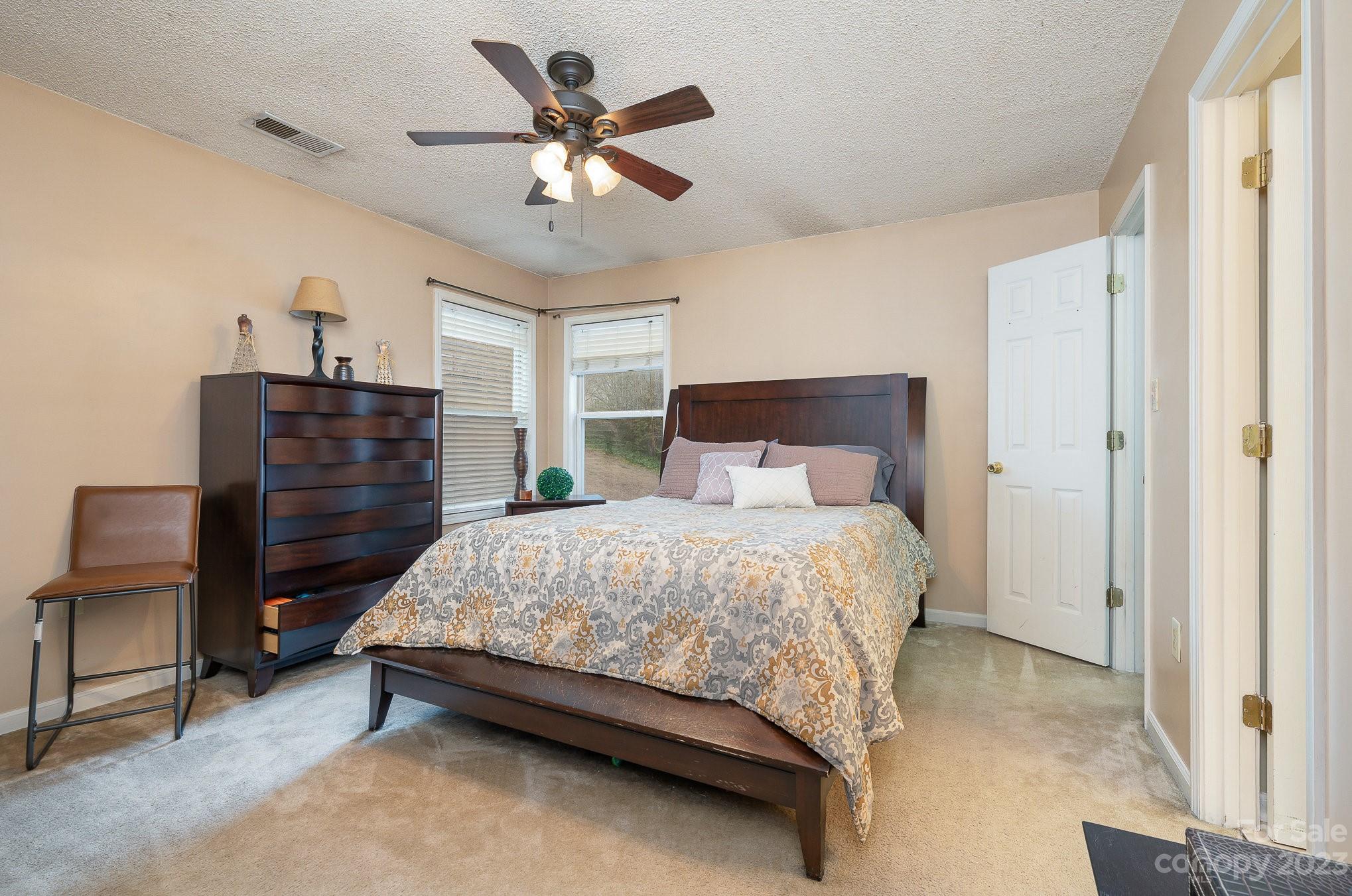 Adams Bluff - Residential