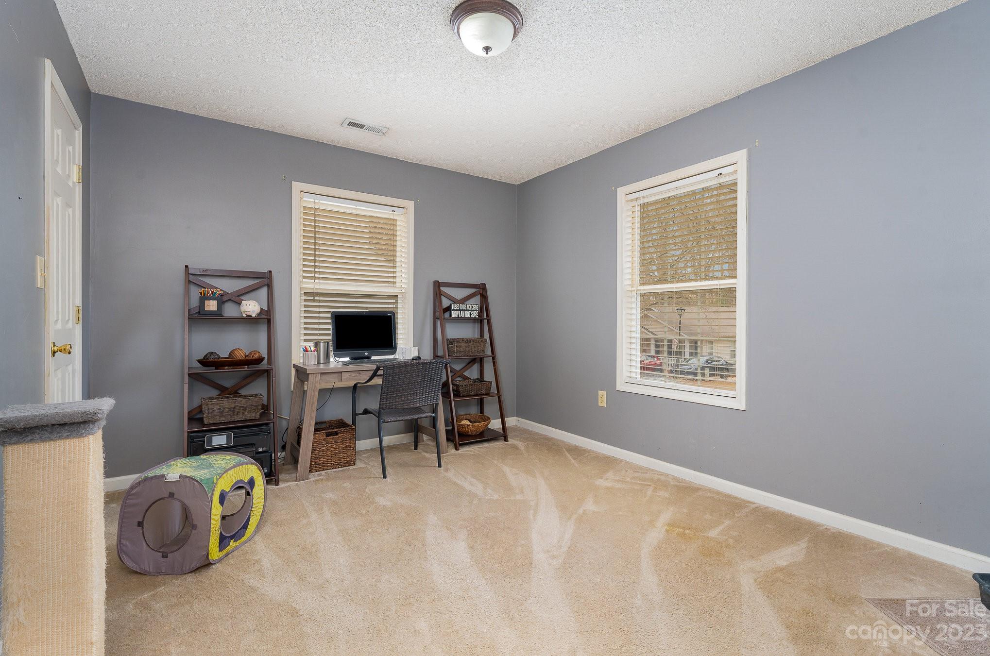 Adams Bluff - Residential