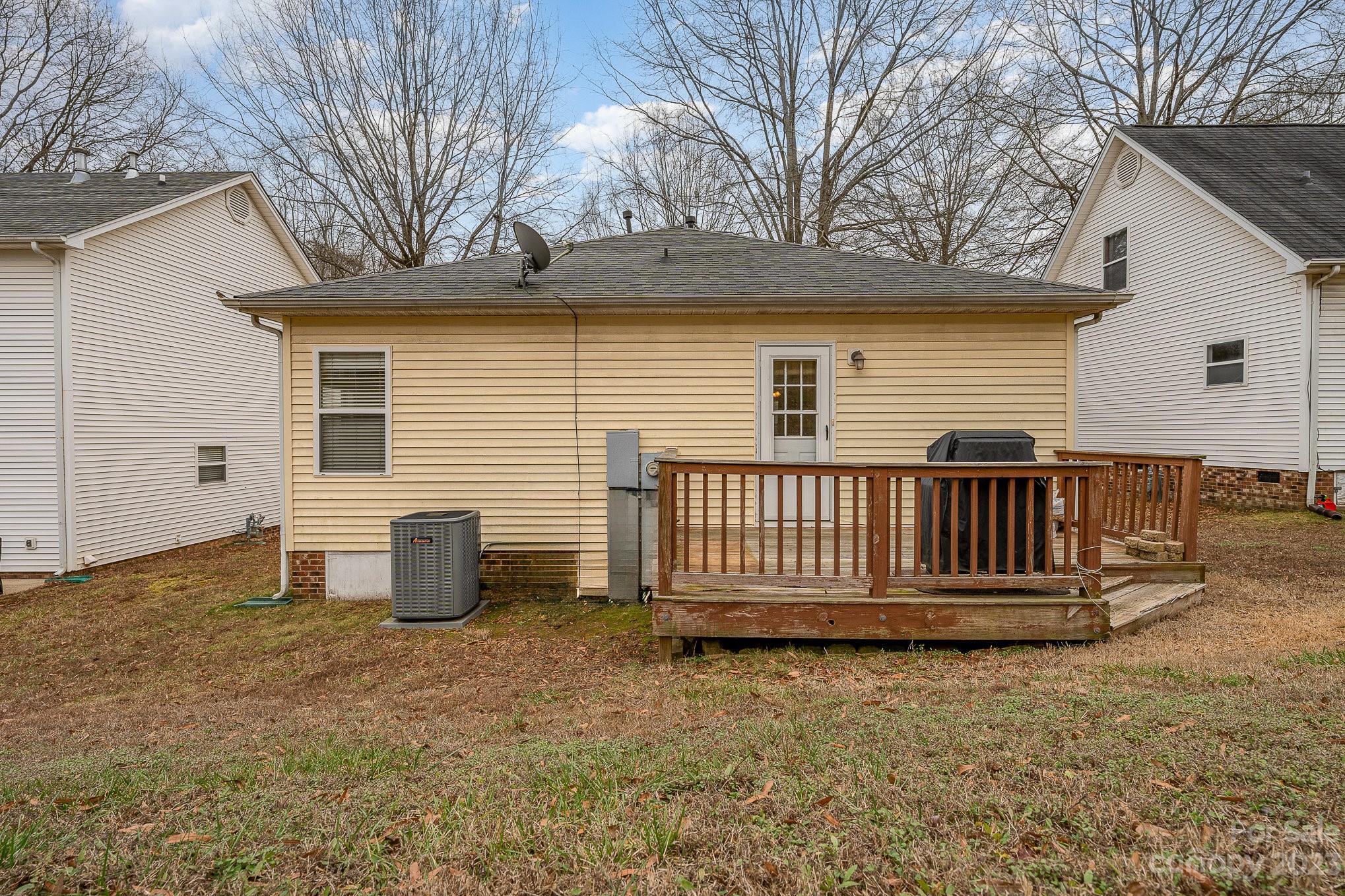 Adams Bluff - Residential