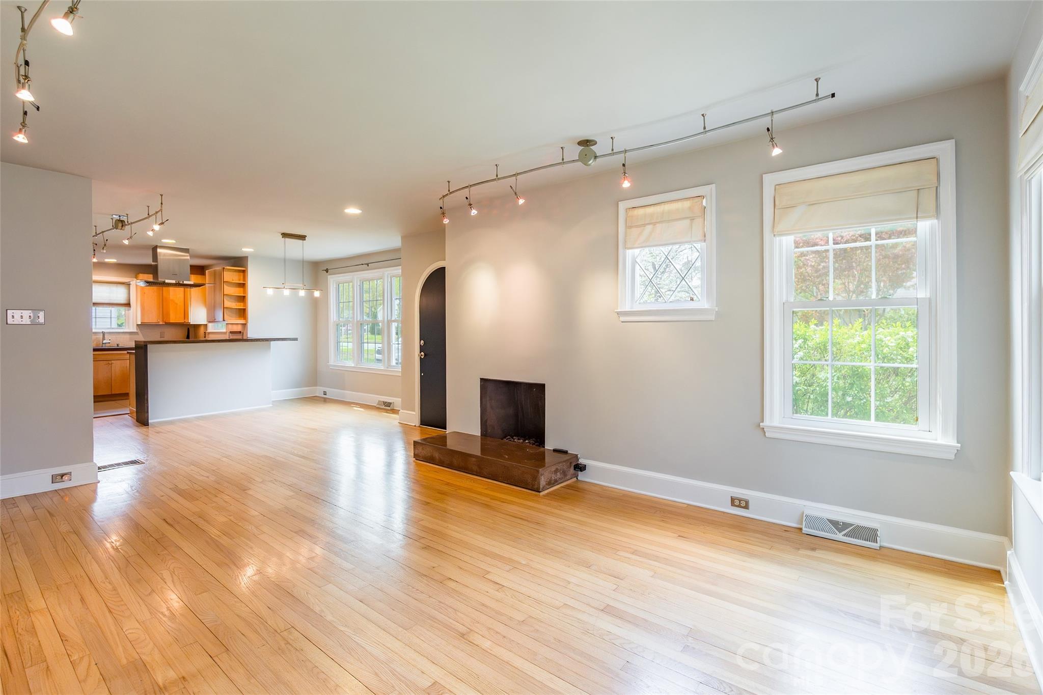 Seventeen Acres - Residential