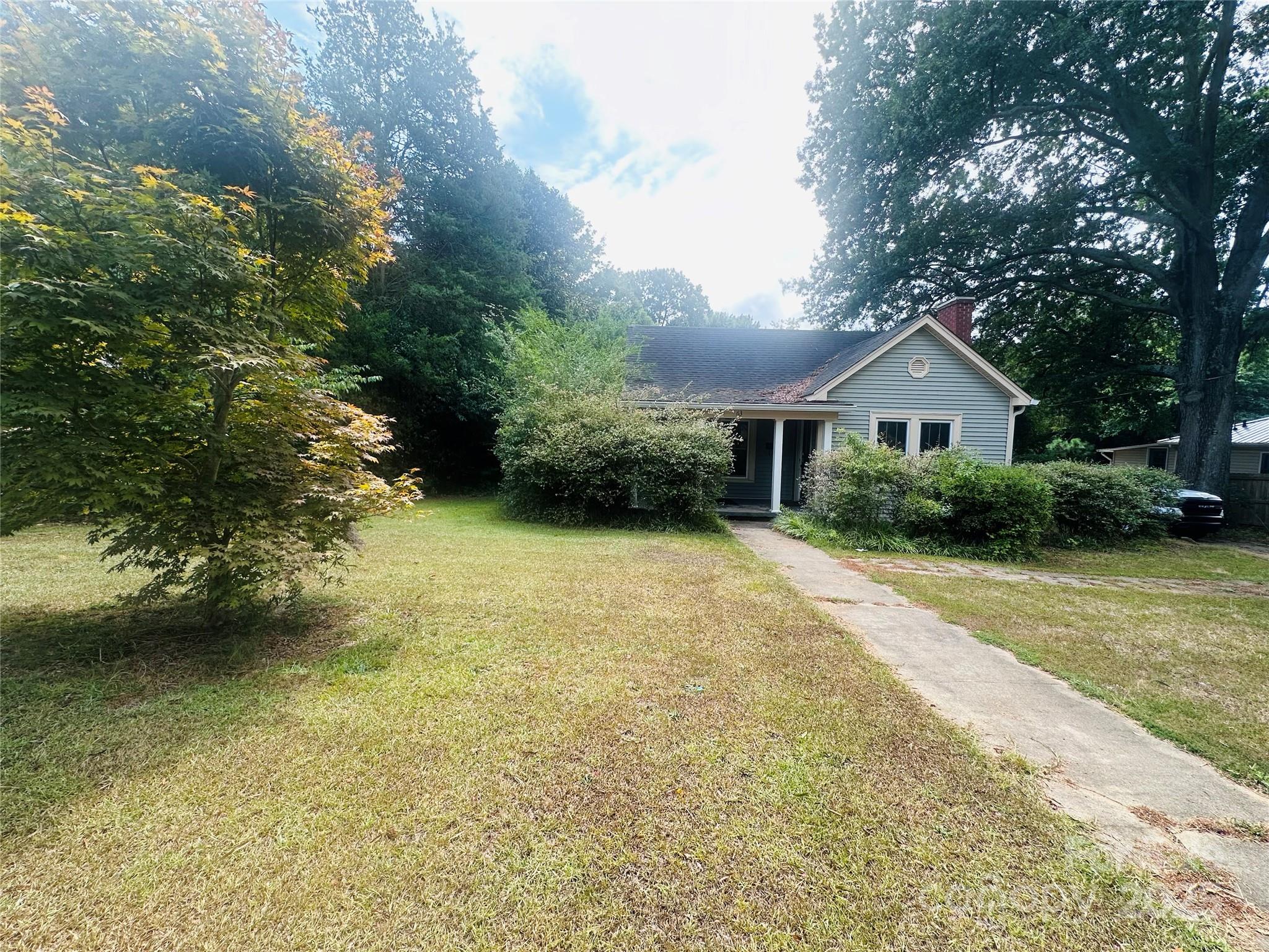 63 Brookwood Avenue NW