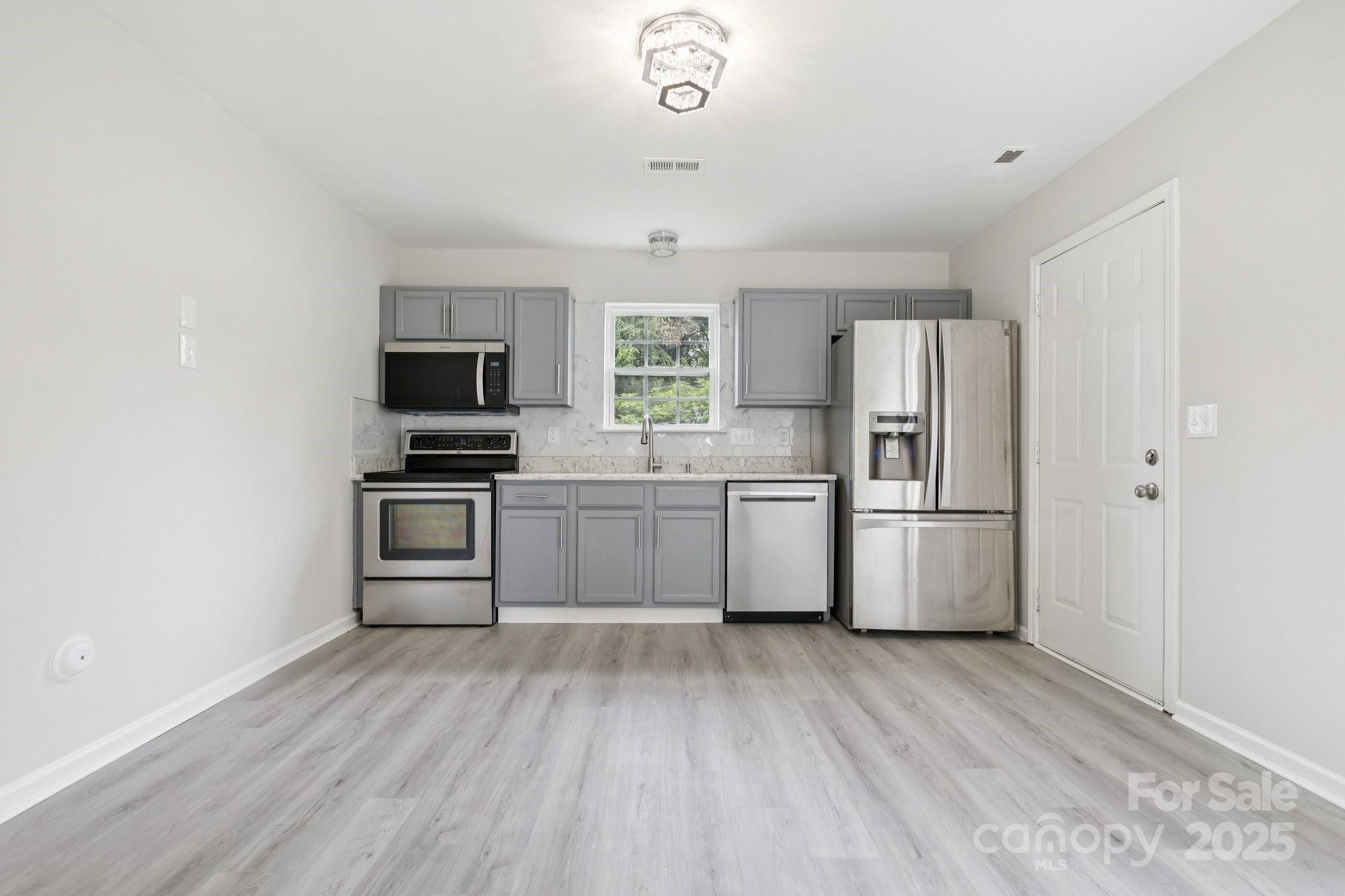 609 Billingsley Road