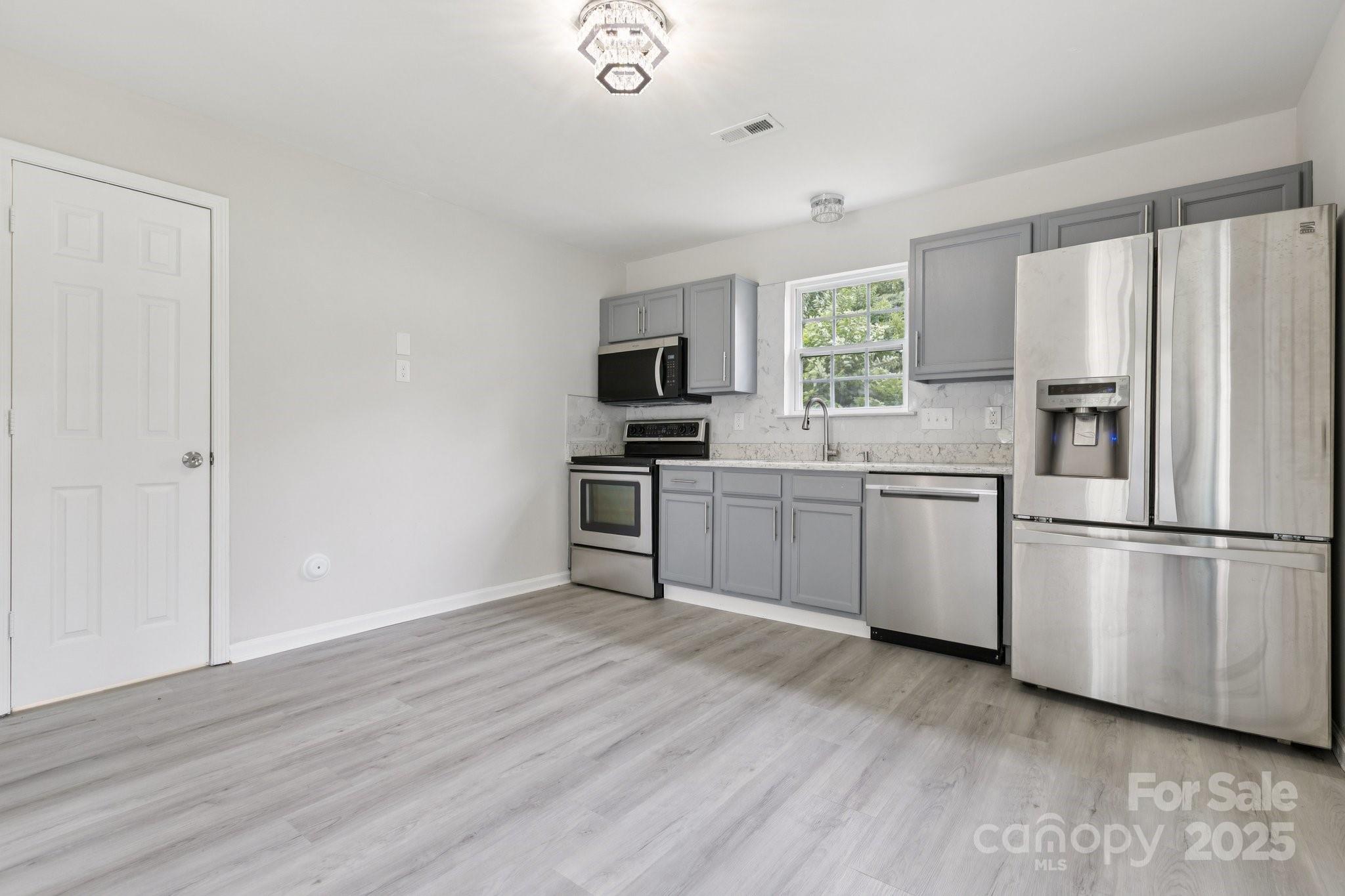 609 Billingsley Road