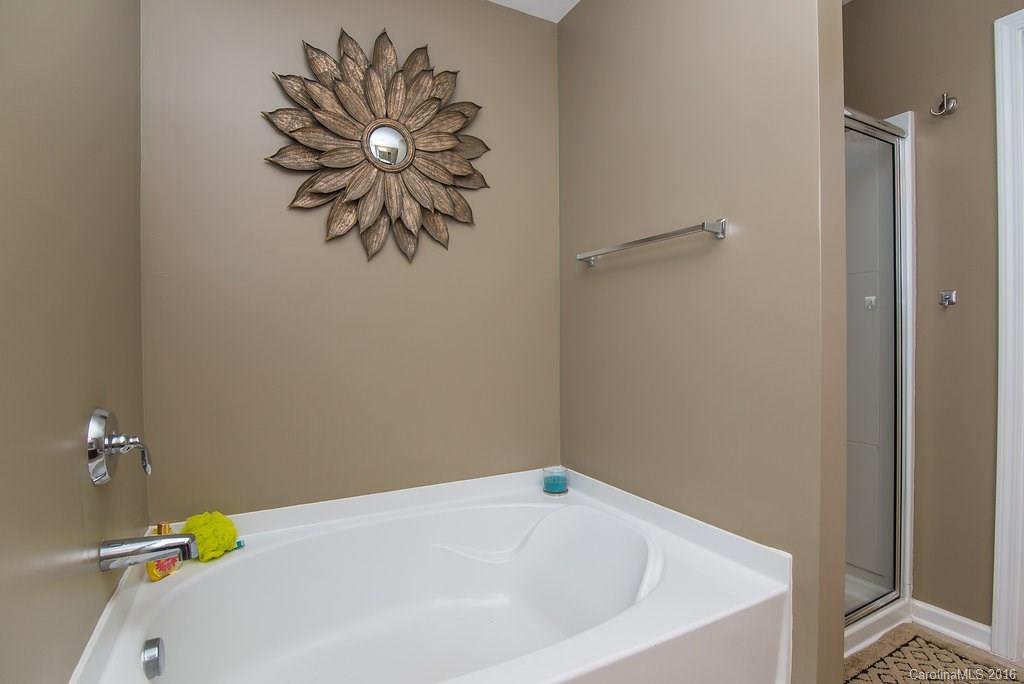 Reid Pointe - Residential