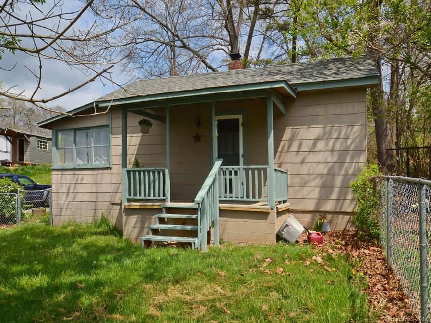 A charming bungalow style home with one bedroom and one bathroom centrally located between Waynesville and Asheville.  The perfect starter home, retirement home, investment property; the possibilities are endless.  Home has been remodeled including kitchen, bathroom, and flooring.  The front yard is fenced.  A must see home!