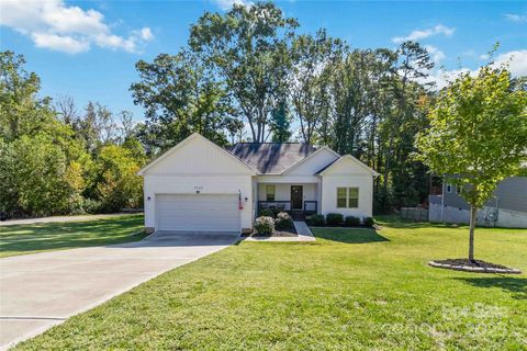 7532 O Hara Street Huntersville NC 28078