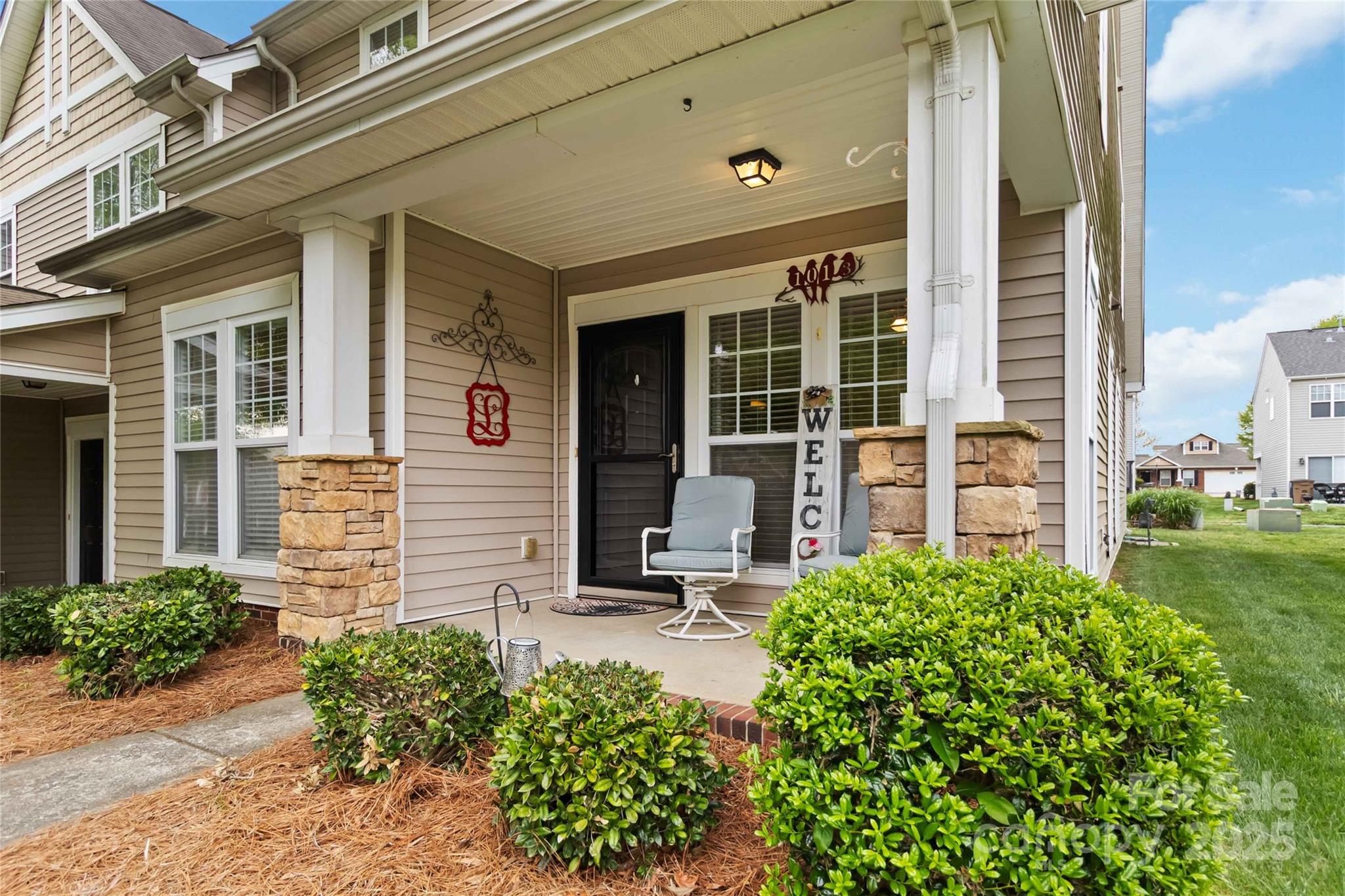 1013 Laparc Lane