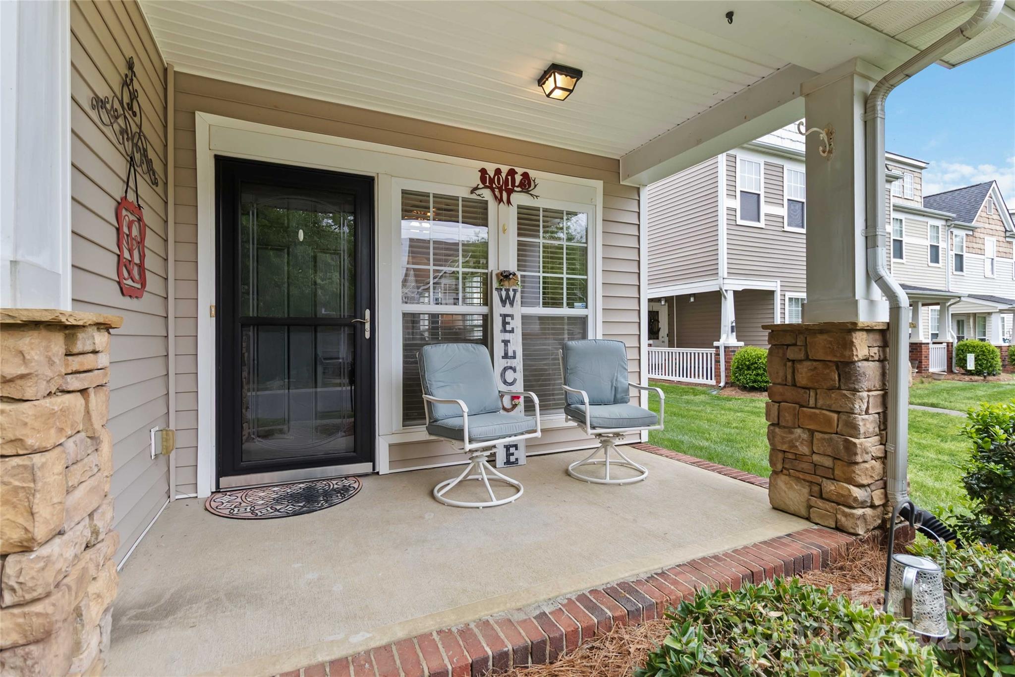 1013 Laparc Lane