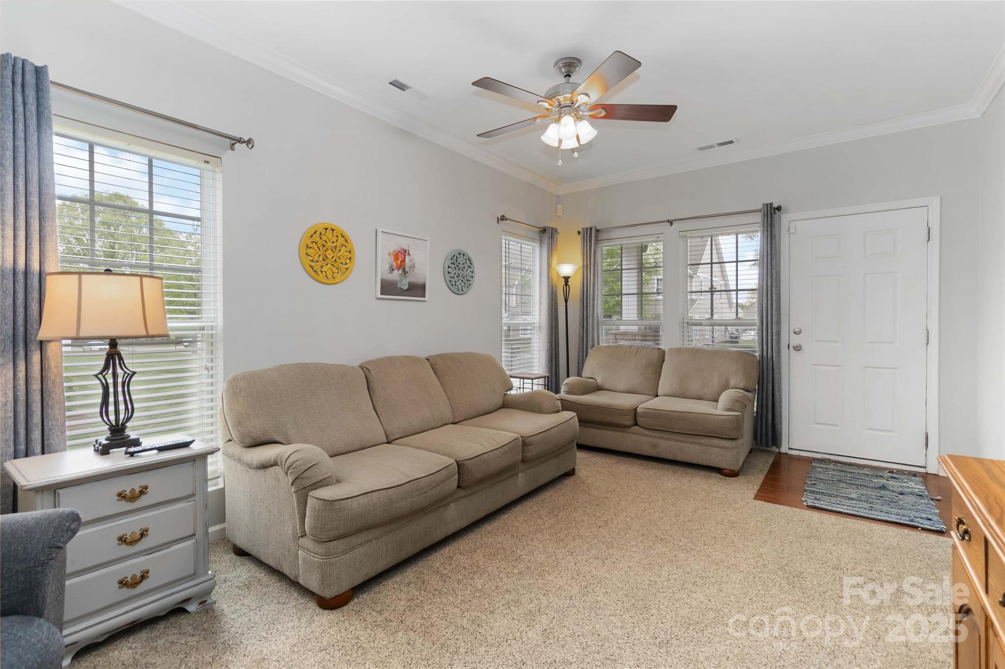 1013 Laparc Lane